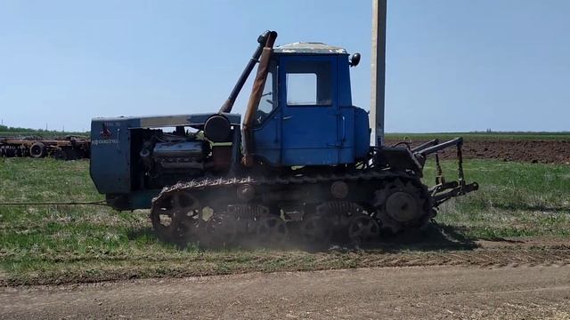 синий трактор т-150 сила заклинила бортовая смотреть онлайн