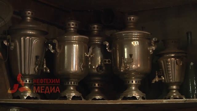 Два через два: сливщик-разливщик и кузнечных дел мастер – Рустам Шаяхметов о своей профессии. смотреть онлайн