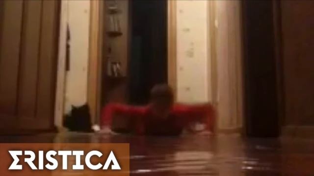 Спор: притворись девочкой из "звонка" смотреть онлайн