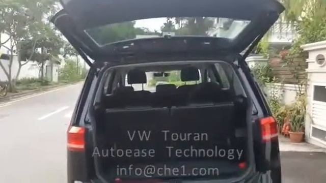 VW Touran Electric Tailgate Lift Assist System смотреть онлайн
