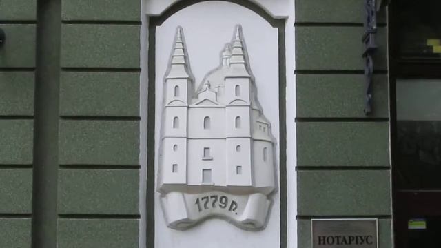 Скульптурне оздоблення фасаду ТЦ Атрум. Дмитро Мулярчук смотреть онлайн