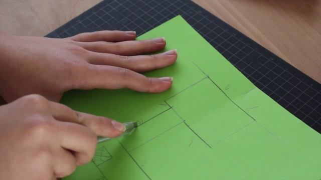 Minecraft Surprise Party - W/ Card, Cake And Decorations