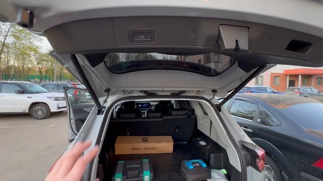 Установлены оригинальные кнопки к неоригинальному приводу багажника CHERY TIGGO 8 Pro Max ELITE