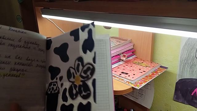 1 часть уборки на столе💛🥱