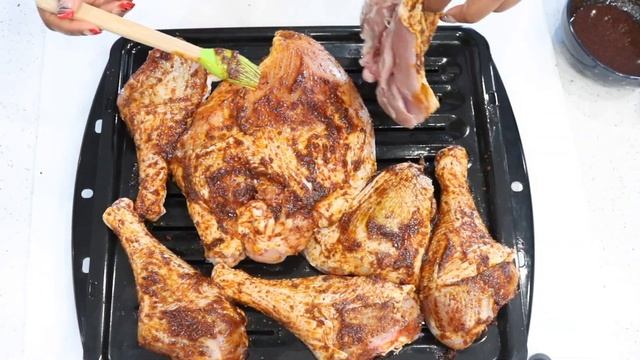 HOW TO MAKE THE BEST JUICY OVEN ROASTED THANKSGIVING TURKEY