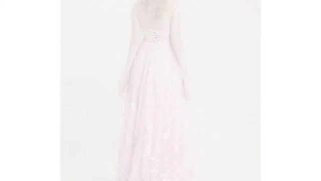 Luciola Bridal - Áo cưới màu hường nhẹ cho cô dâu thêm nữ tính смотреть онлайн