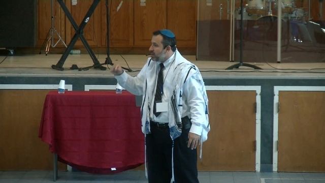 Rabino Izhak Shapira speaks at Sephardic / Ladino conference Part Two смотреть онлайн