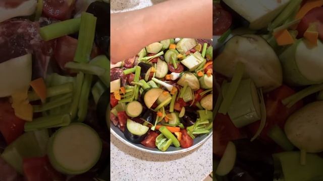 Самый вкусный полезный весенний запечённые овощи с мясом