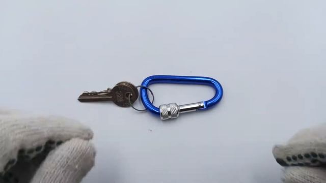 Карабин алюминиевый D образный с фиксатором. Конструкция, применение. www.maysterfix.com смотреть онлайн