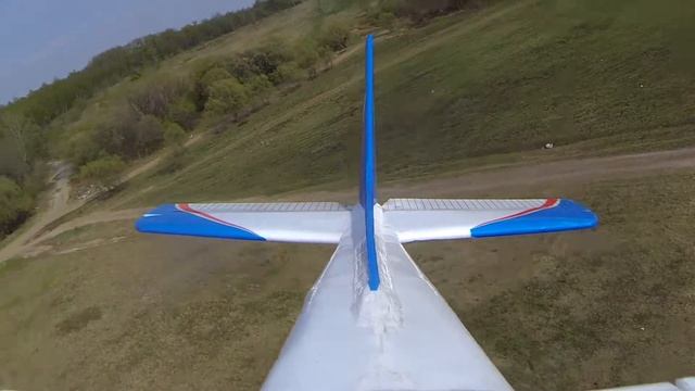 RC Cessna 172 2 метра, вид на хвост смотреть онлайн