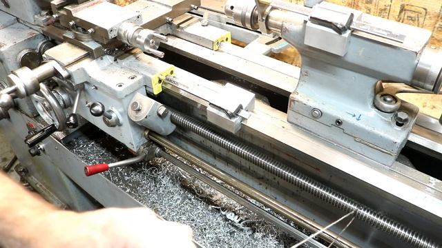 Lathe Tips | Clean your Lead Screw in 5 minutes | Metal Lathe Hack #9 смотреть онлайн