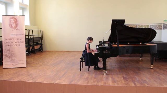 Beethoven Bagatelle op.119. Anastasia Dovgan, (12 y.o.) смотреть онлайн
