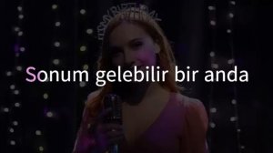 Başak Gümülcinelioğlu - Bir Anda LYRICS (eng subs)