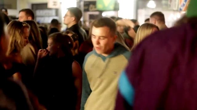 Концерт группы "Кирпичи" в Омске смотреть онлайн