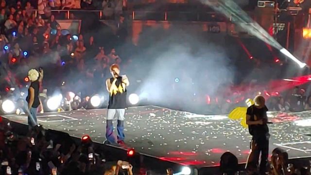 D2 Finale: WHAT by @officialSB19 at SB19 Pagtatag concert Day2 (lower box view @araneta) 062523 смотреть онлайн