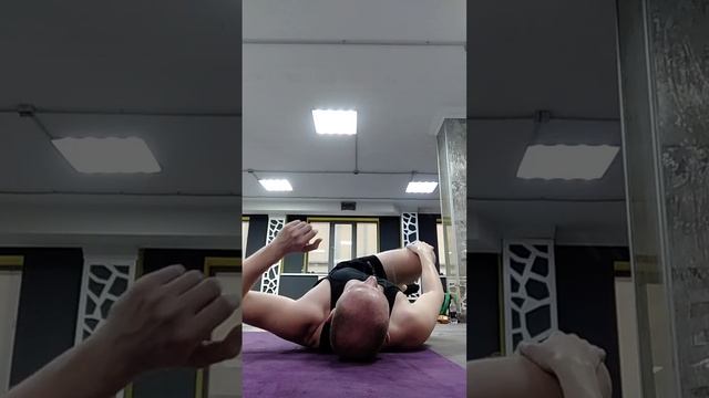 Растяжка. Стретчинг. Фитнес. Суставная разминка. Упражнения для растяжки. Заминка. Пилатес. Йога. смотреть онлайн