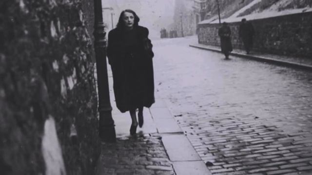 Édith Piaf - Dans Ma Rue - Subtitulado al Español смотреть онлайн