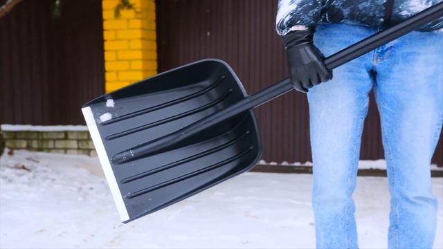 Лопата для уборки снега Plantic Snow