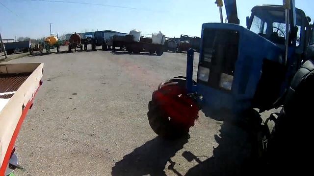 2019г 2Д (1 часть) Кидаем удобрения на огородах на МТЗ 952 смотреть онлайн