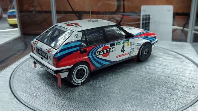 Lancia Delta Integrale 16V D.Auriol Rallye Portugal 1990 Ixo 1/18 смотреть онлайн