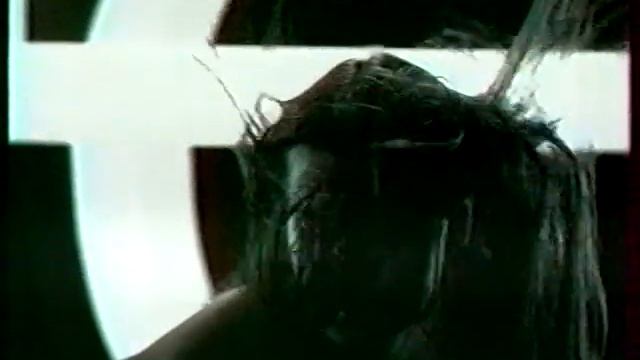 реклама [OPT]: парфюмерия - Ile De Beaute. Иль де Ботэ - Тобой пленённый мир (2006)