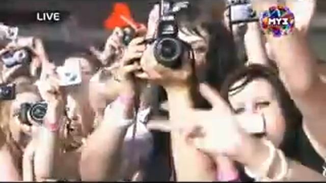 Tokio Hotel En MUZ TV 2011 -  Automatic