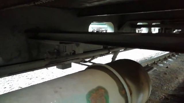 Подвагонка платформы для перевозки труб. Номер платформы 54980792