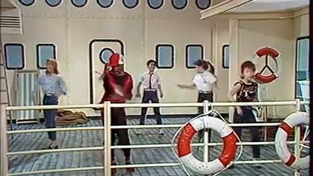 mini star danse autour de la terre 14 mars 1984 смотреть онлайн