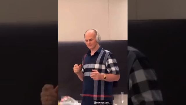 MUNISA ERI ARSLONBEKDAN SYURPRIZ смотреть онлайн