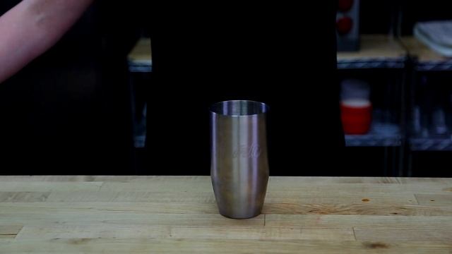 How to Make a Passion Fruit Pineappletini | Fruity Martini Recipe смотреть онлайн