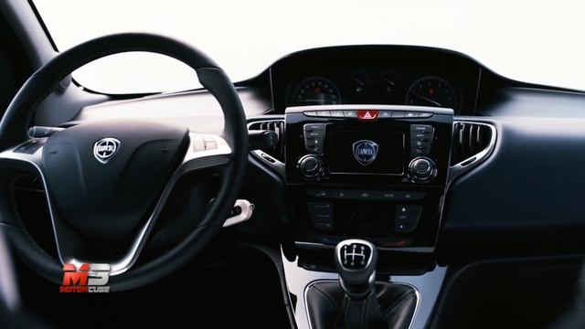 NEW LANCIA YPSILON MYA 2016 - FIRST TEST DRIVE MILANO DESIGN WEEK ONLY SOUND смотреть онлайн