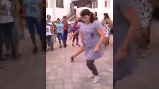 Пампушка зажигает