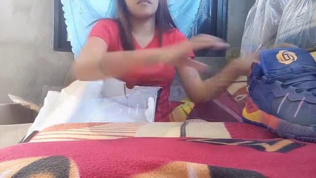 DERRICK ROSE, SON OF CHI ADIDAS HOOPS Unboxing смотреть онлайн