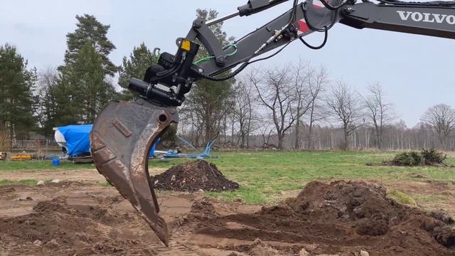 Volvo EC55C смотреть онлайн