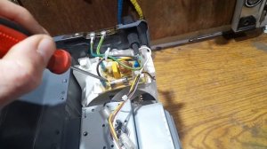 Не работает микроволновка - сгорел предохранитель!