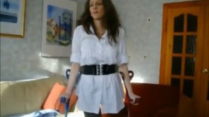 кайфует на костылях