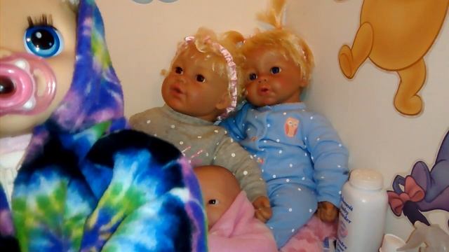 Reborn Baby Updates смотреть онлайн