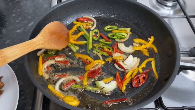 HONEY JERK SALMON PASTA || JERK SALMON RASTA PASTA || TERRI-ANN’S KITCHEN