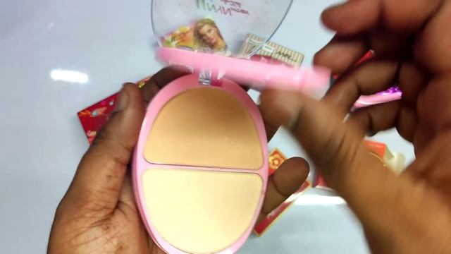 Biggest Collection of Makeup kits Box worth Rs 1500 /- Unboxing | Stylish Makeup Box Kits With Brus смотреть онлайн