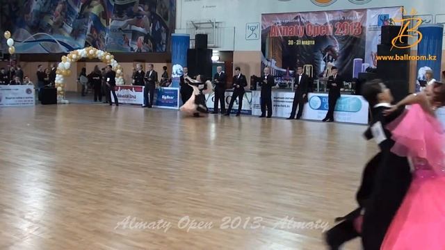Юниоры-2. Стандарт. Финал. Vwaltz смотреть онлайн