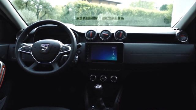 2022 Dacia Duster Extreme - Design & Drive