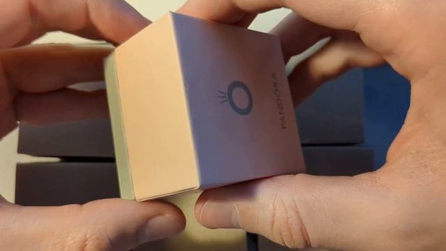 Коробки Pandora смотреть онлайн