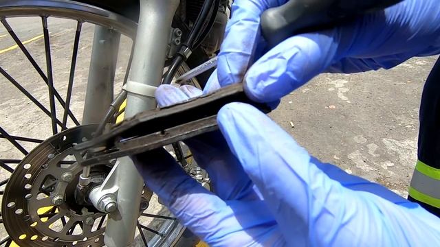 ¿COMO SABER SI DEBO CAMBIAR MIS PASTILLAS DE FRENOS? (MOTO) смотреть онлайн