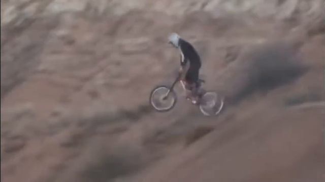 Best Bikes Fail Compliation september 2019 смотреть онлайн
