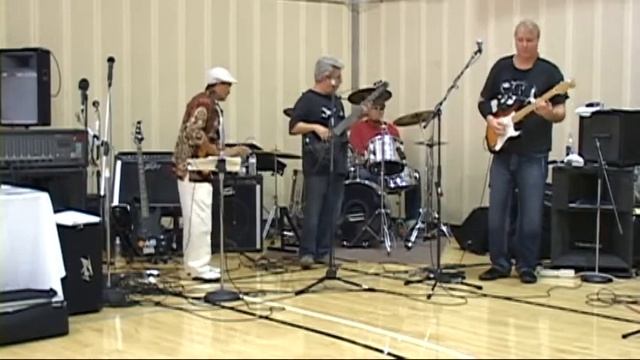 Johnny b good/Buddy/MDR Band смотреть онлайн