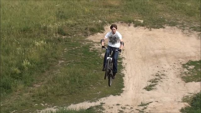 Jumps HD 2.wmv смотреть онлайн