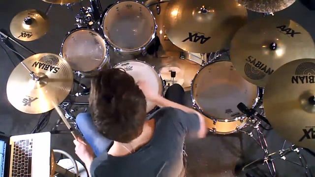 Hugo - Blink 182 - After Midnight (Drum Cover) смотреть онлайн