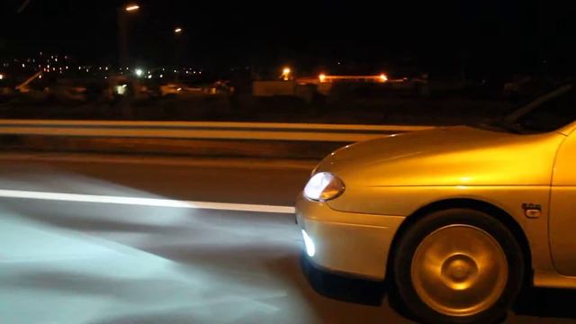 Clio RS 172 & Megane Coupe IDE Rolling (HD) смотреть онлайн