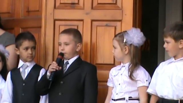 МЗОШ № 56, 2012, останній дзвінок, файл № 3.MPG смотреть онлайн