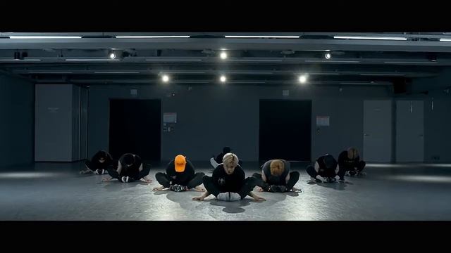 [MIRRORED] Stray Kids '神메뉴' dance practice смотреть онлайн